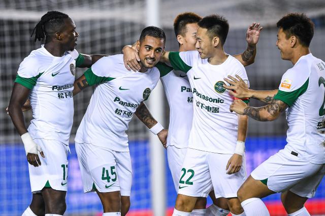 鲸猜足球-【中超】谭龙破门莱昂纳多梅开二度 亚泰2比2浙江队